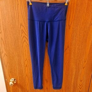 Blue leggings